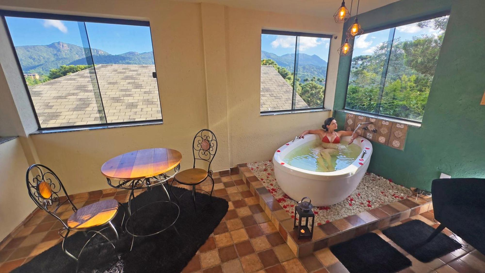 Chales Mirante Das Pedras 蒙特韦尔迪 外观 照片